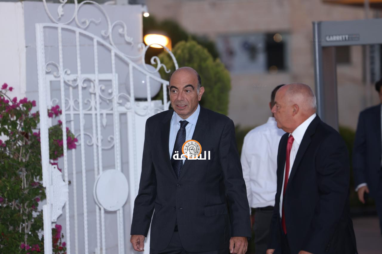 Madar Al-Saa Images 0.029666347296076756
