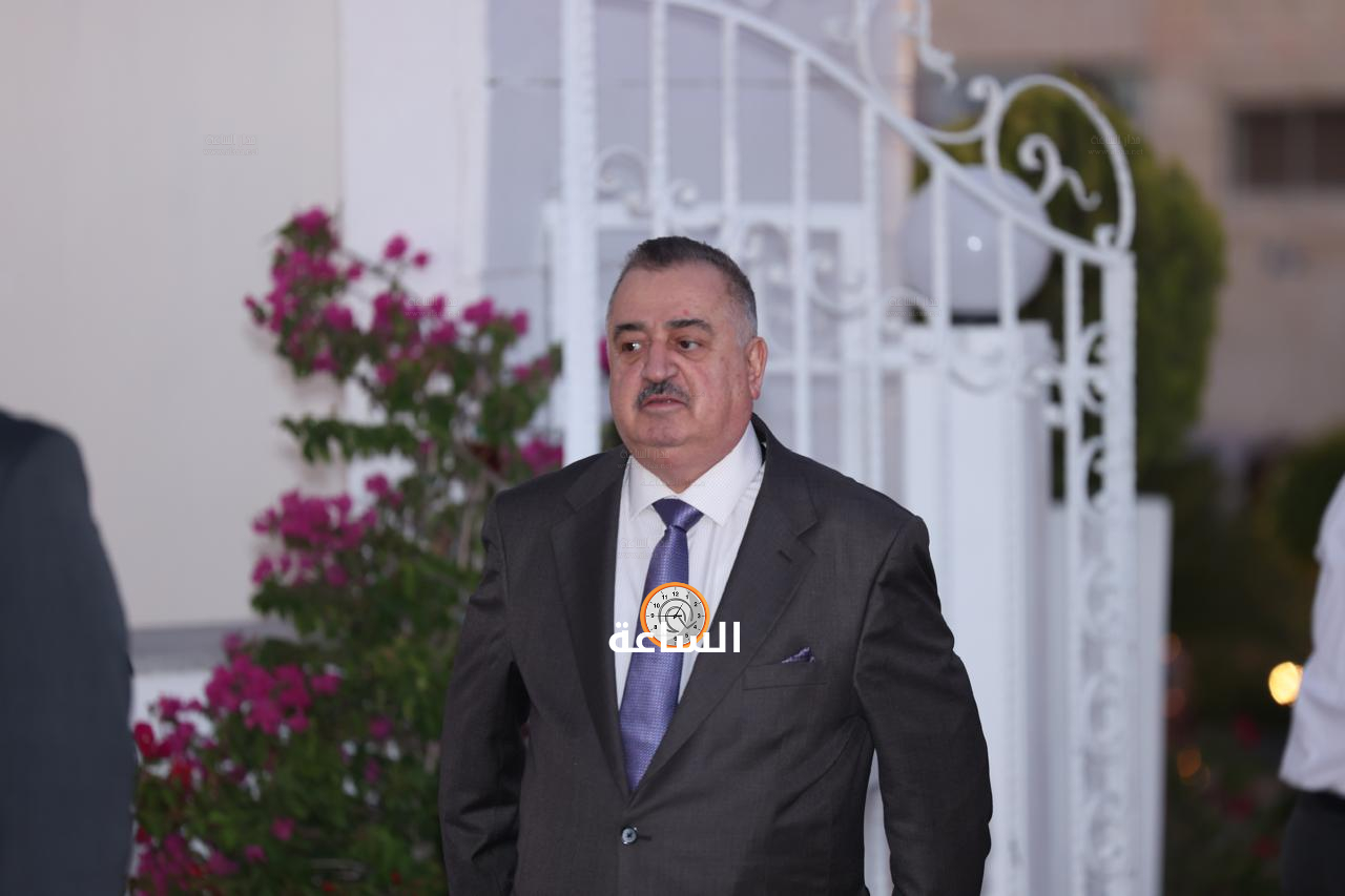 Madar Al-Saa Images 0.7317211772238439