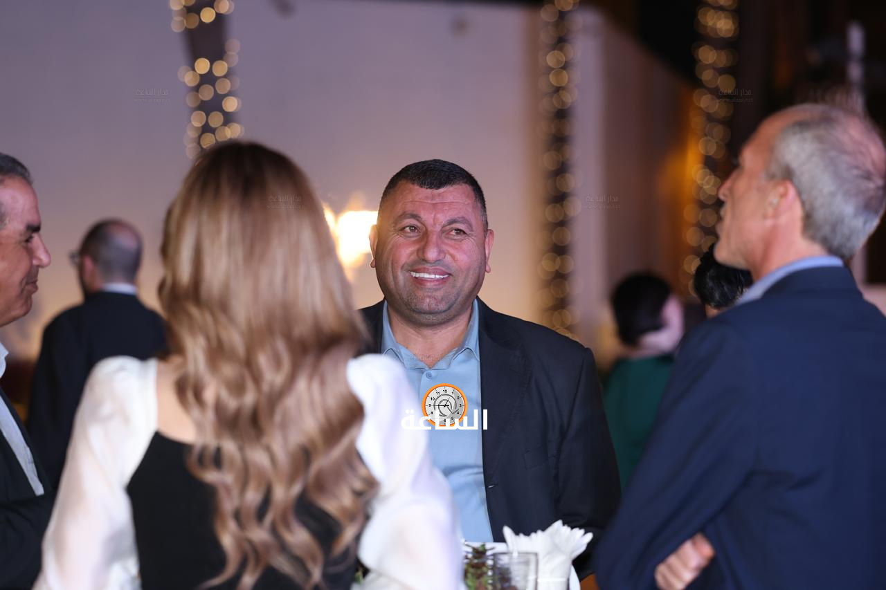 Madar Al-Saa Images 0.37935423018782144