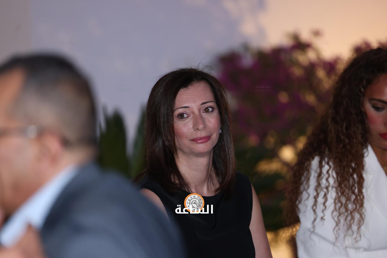 Madar Al-Saa Images 0.08015301694754062