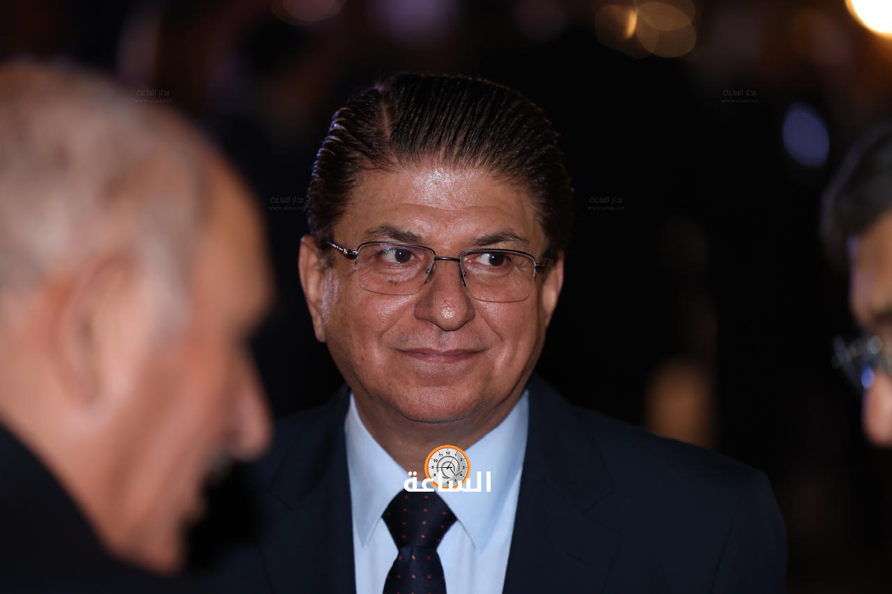 Madar Al-Saa Images 0.1382752120060513