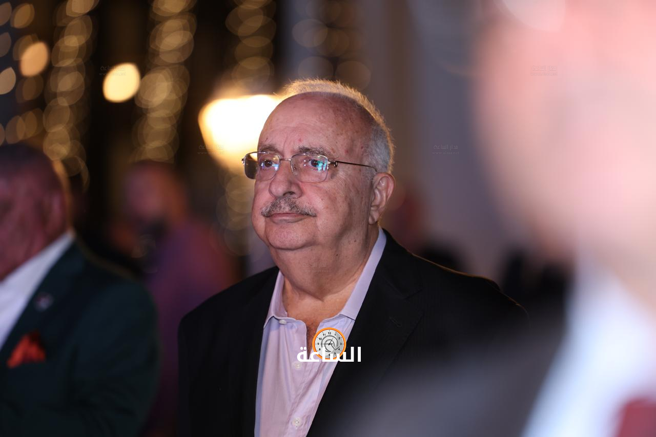 Madar Al-Saa Images 0.36325622326143325