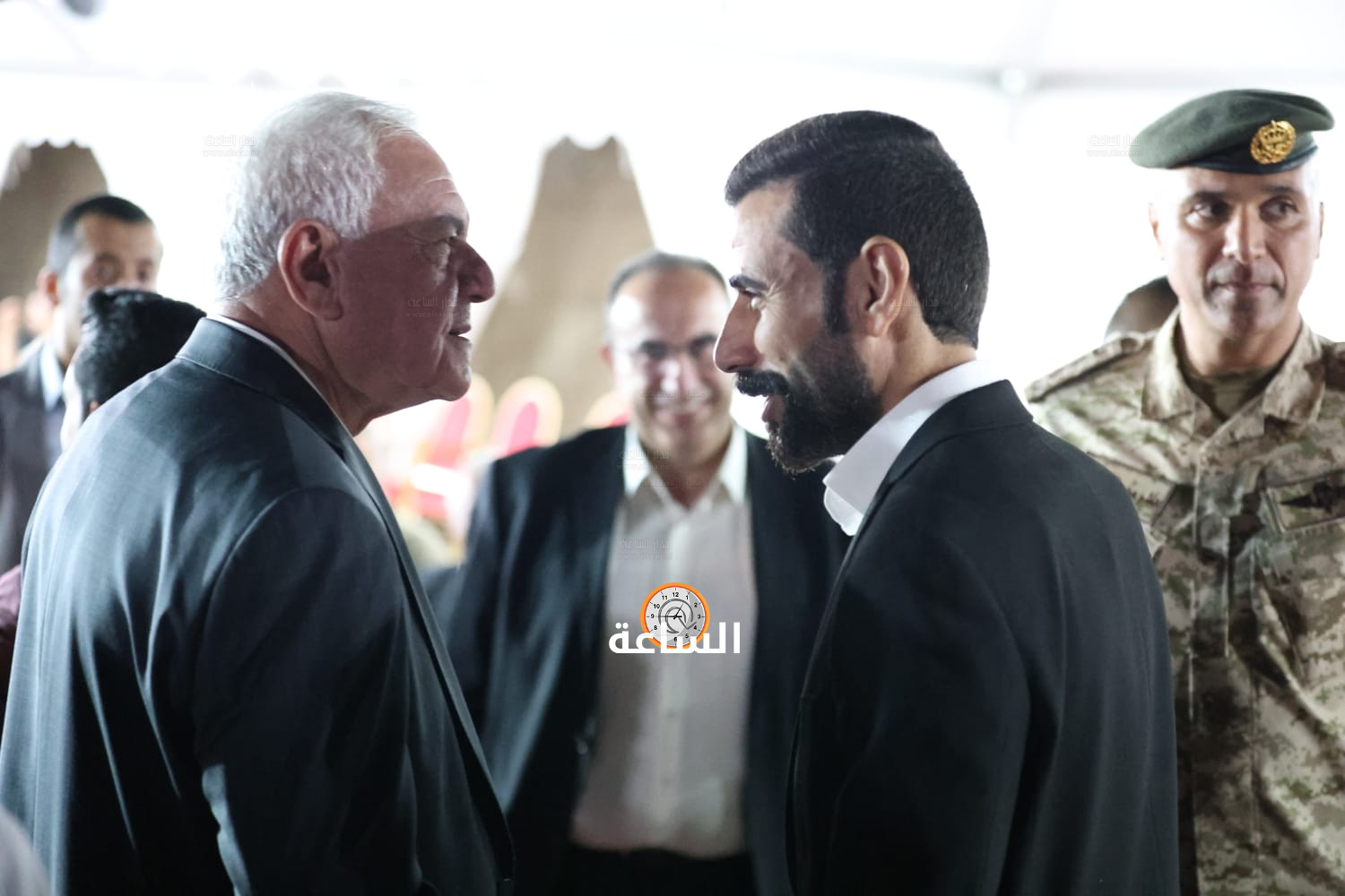 Madar Al-Saa Images 0.7541194816837217