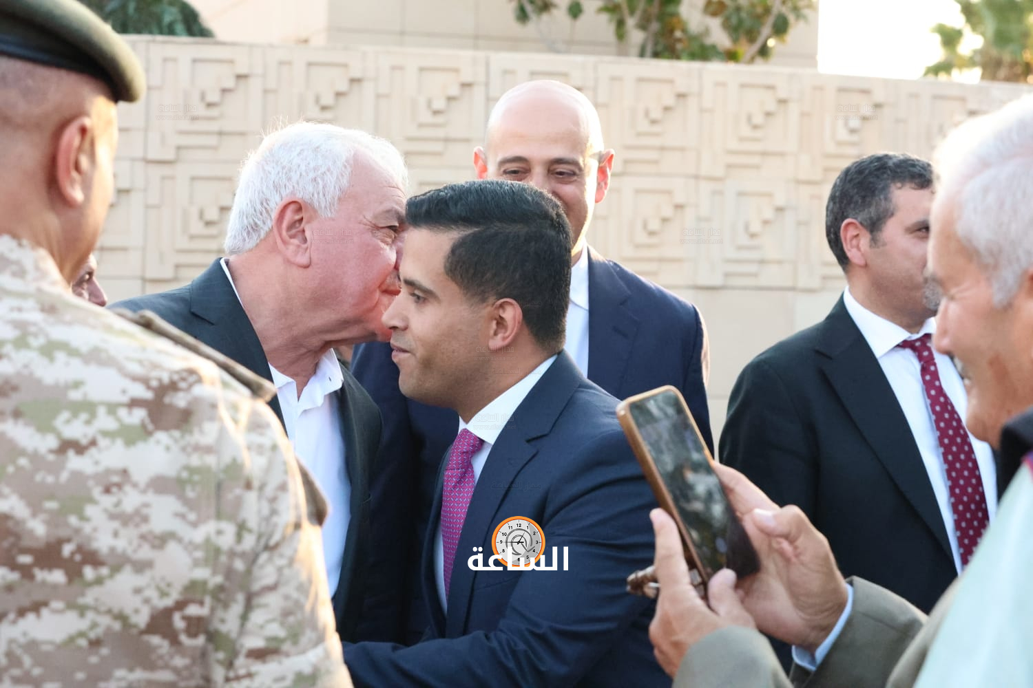 Madar Al-Saa Images 0.8725671890355575