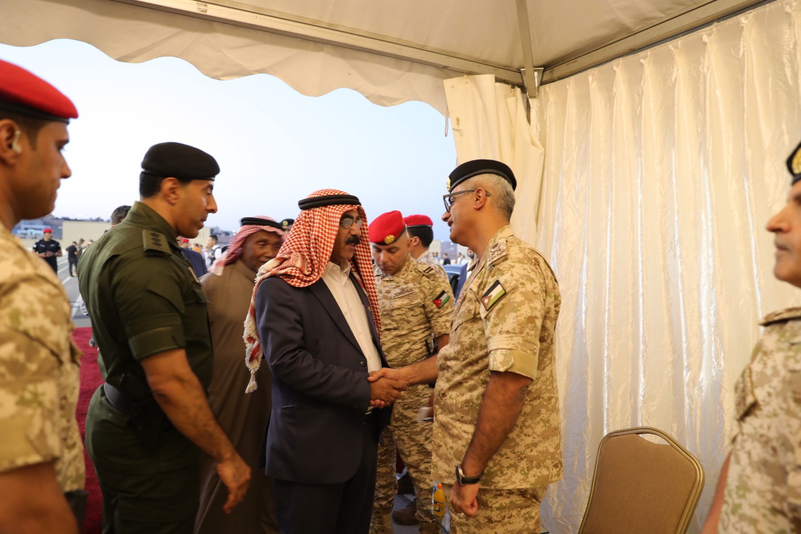 Madar Al-Saa Images 0.46184090476553286