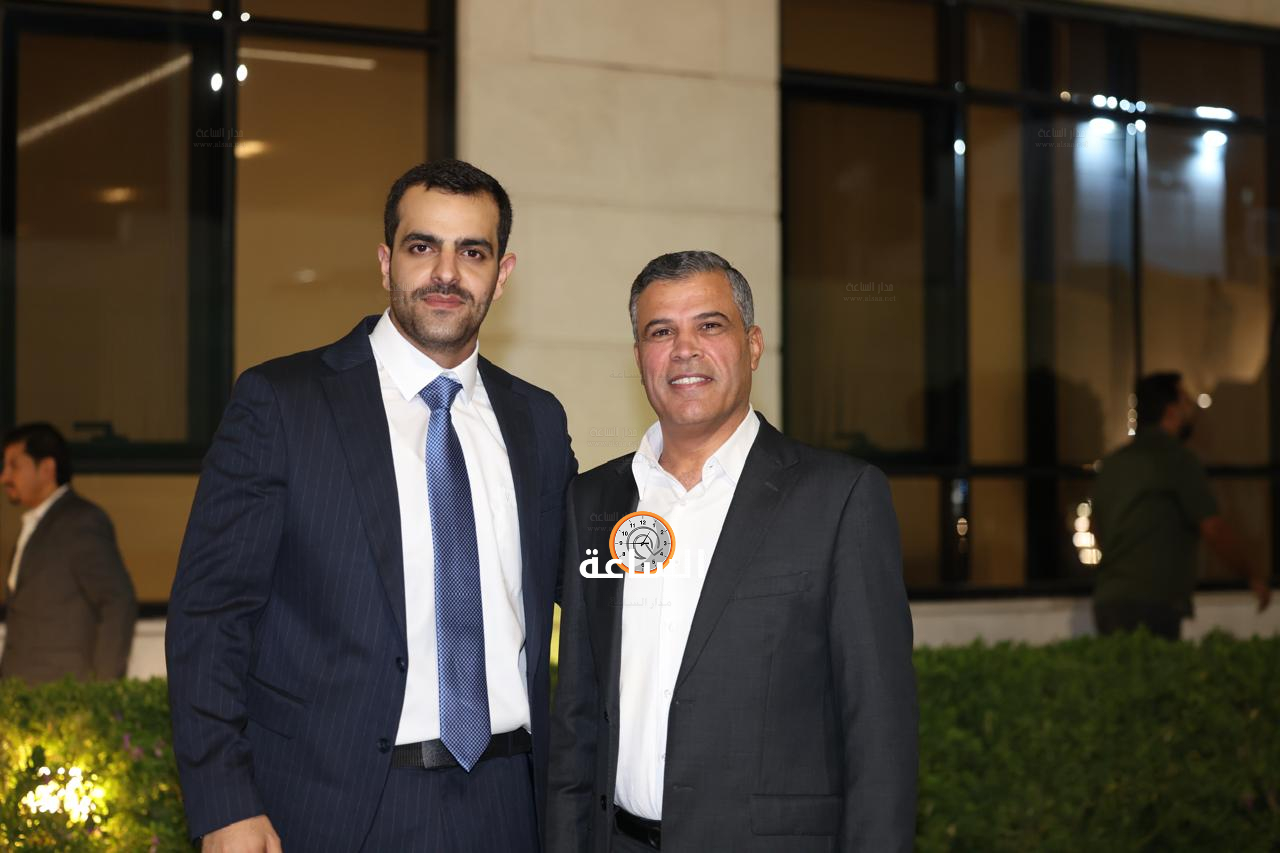 Madar Al-Saa Images 0.3644713725794013