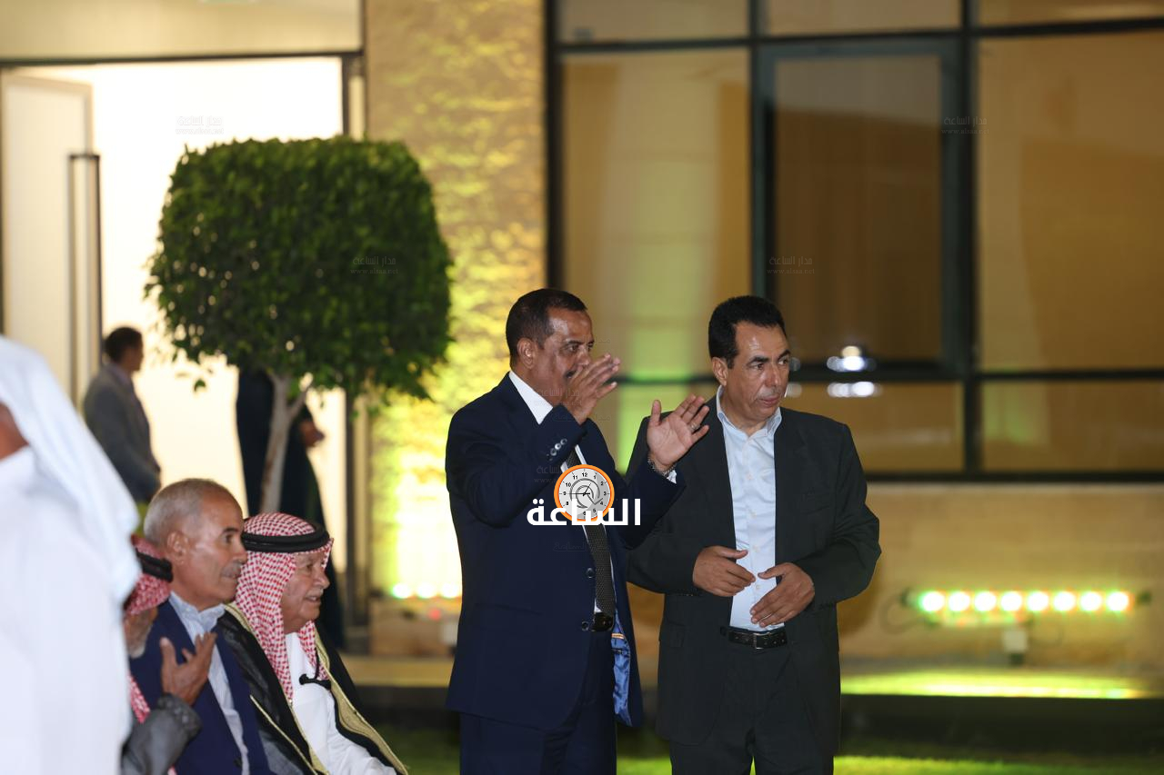 Madar Al-Saa Images 0.04512455412684657