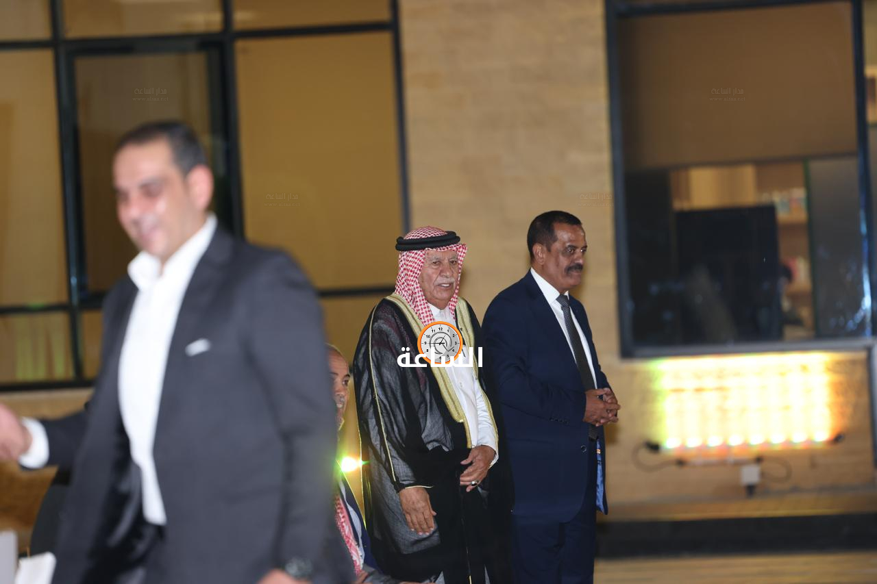 Madar Al-Saa Images 0.9692822244244024
