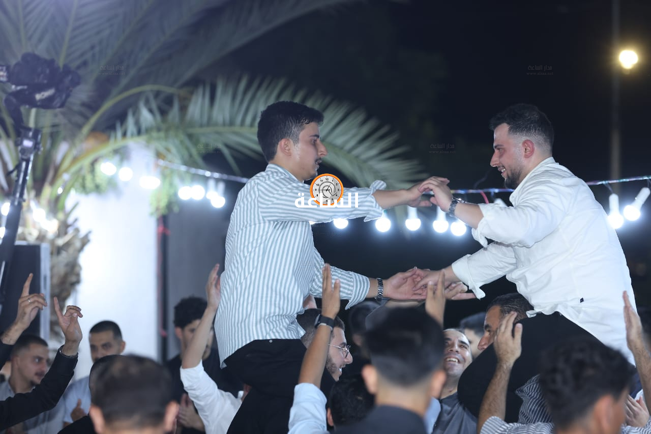 Madar Al-Saa Images 0.4801775780281673