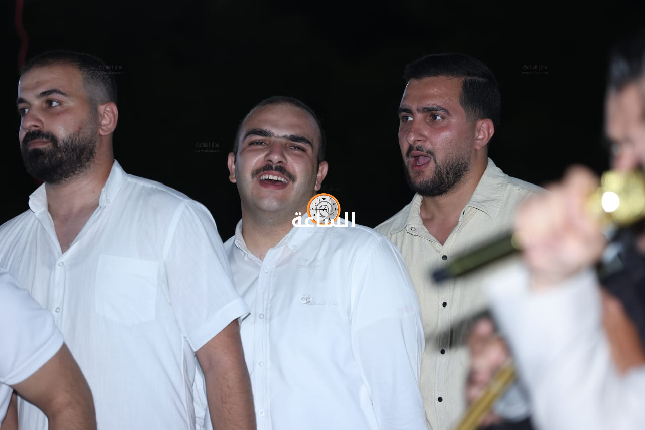 Madar Al-Saa Images 0.8993123381135844