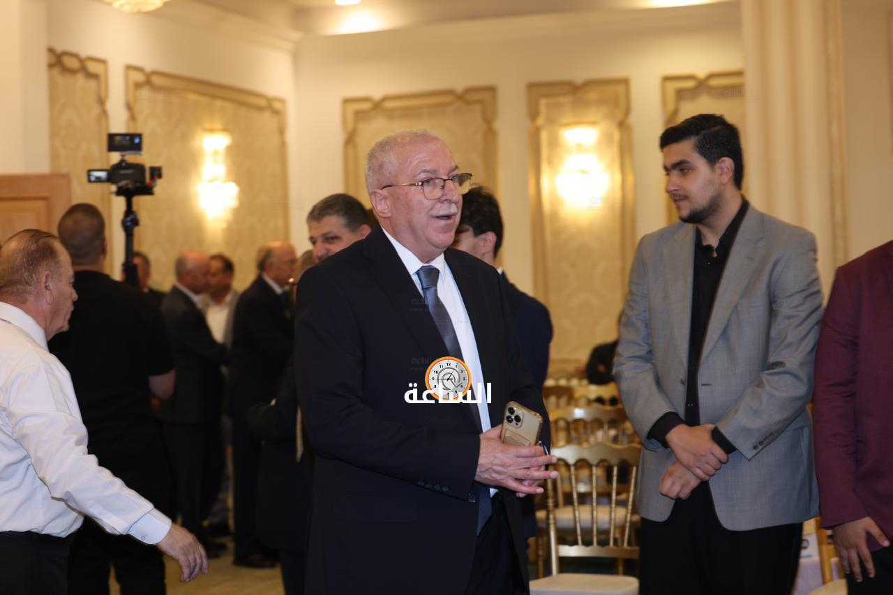 Madar Al-Saa Images 0.3451946244079901