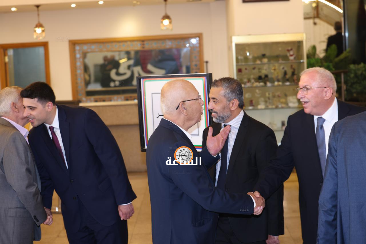 Madar Al-Saa Images 0.5545627996879026