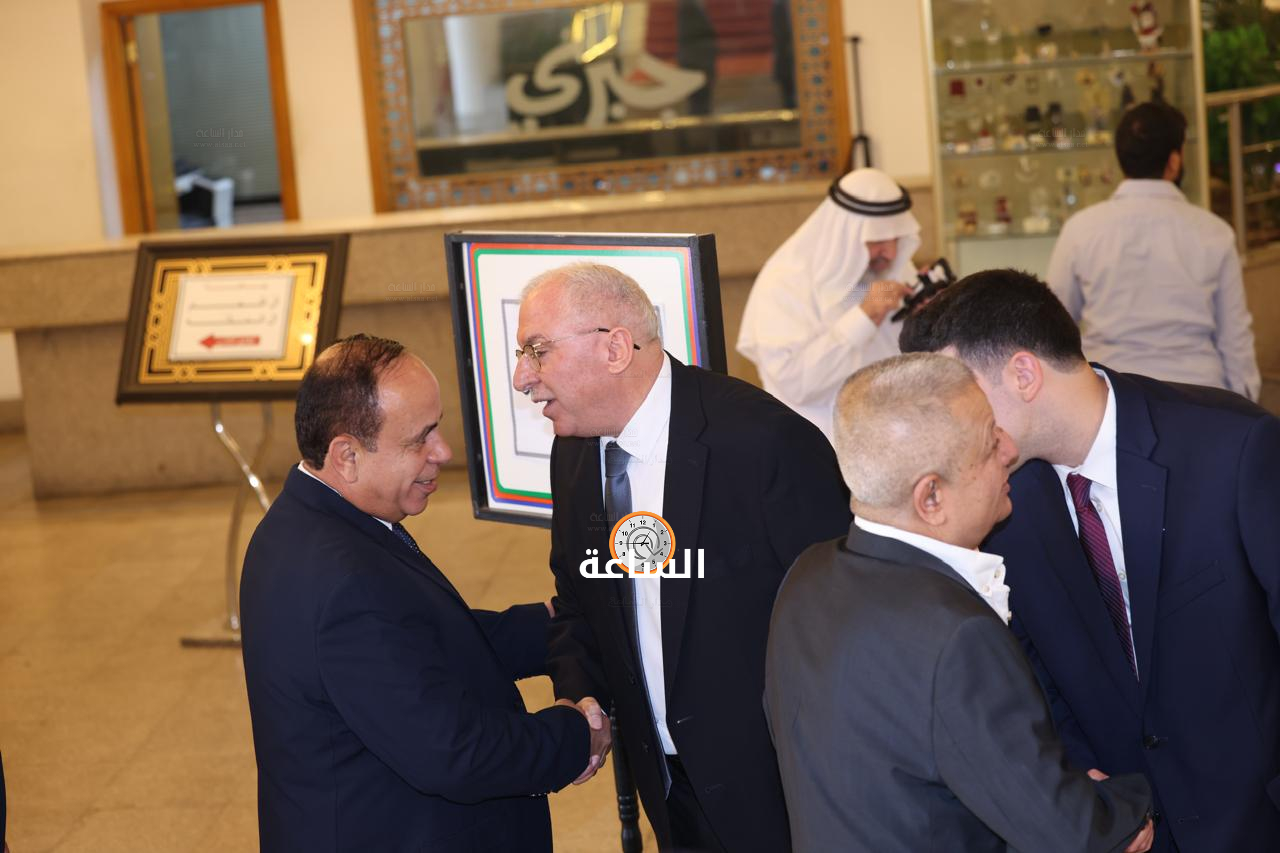 Madar Al-Saa Images 0.8377791963138588