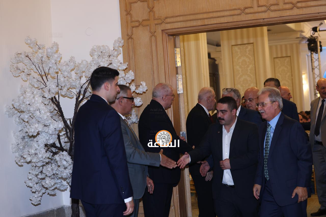 Madar Al-Saa Images 0.3954160526678132