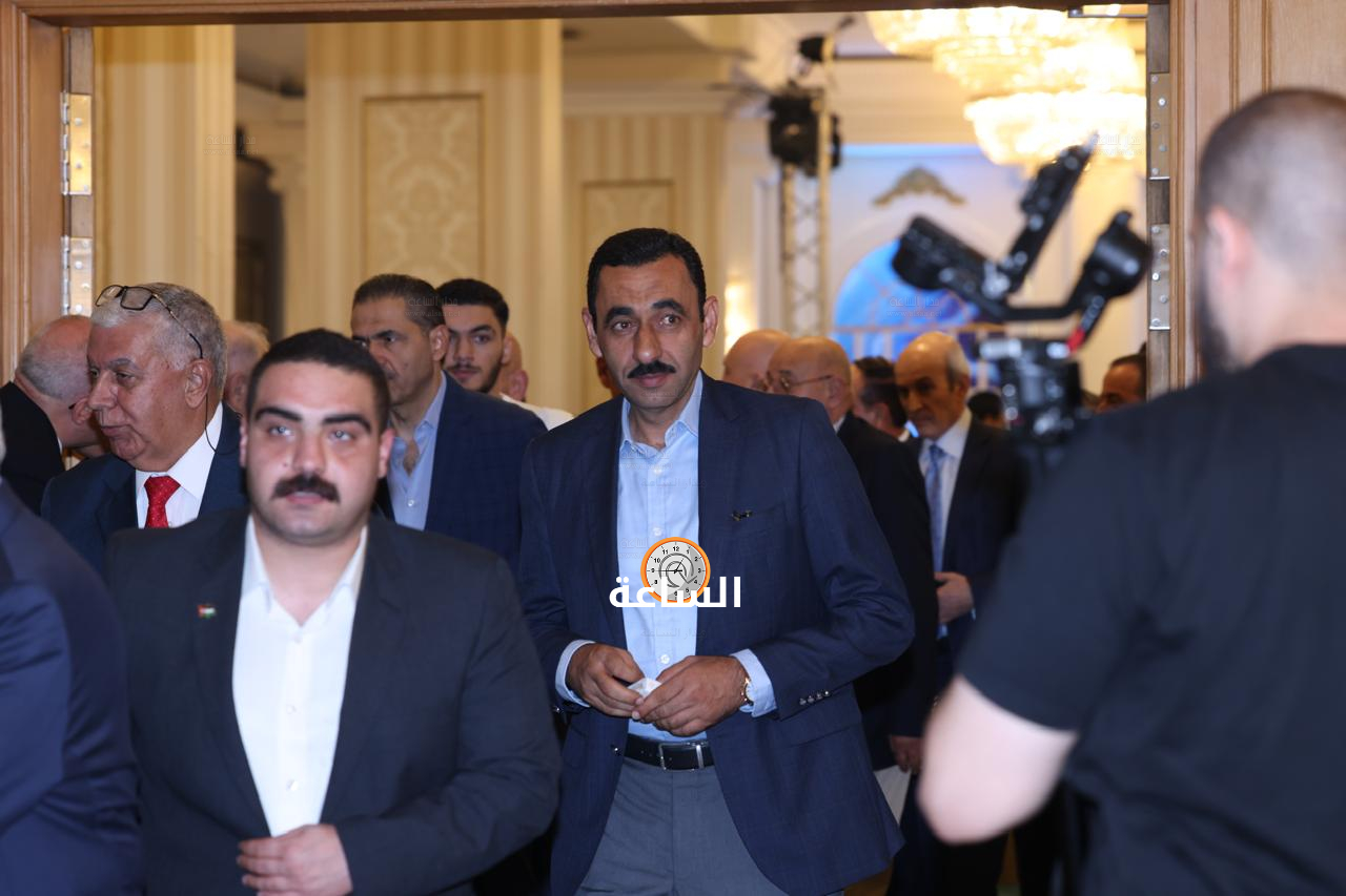Madar Al-Saa Images 0.44995124682044074