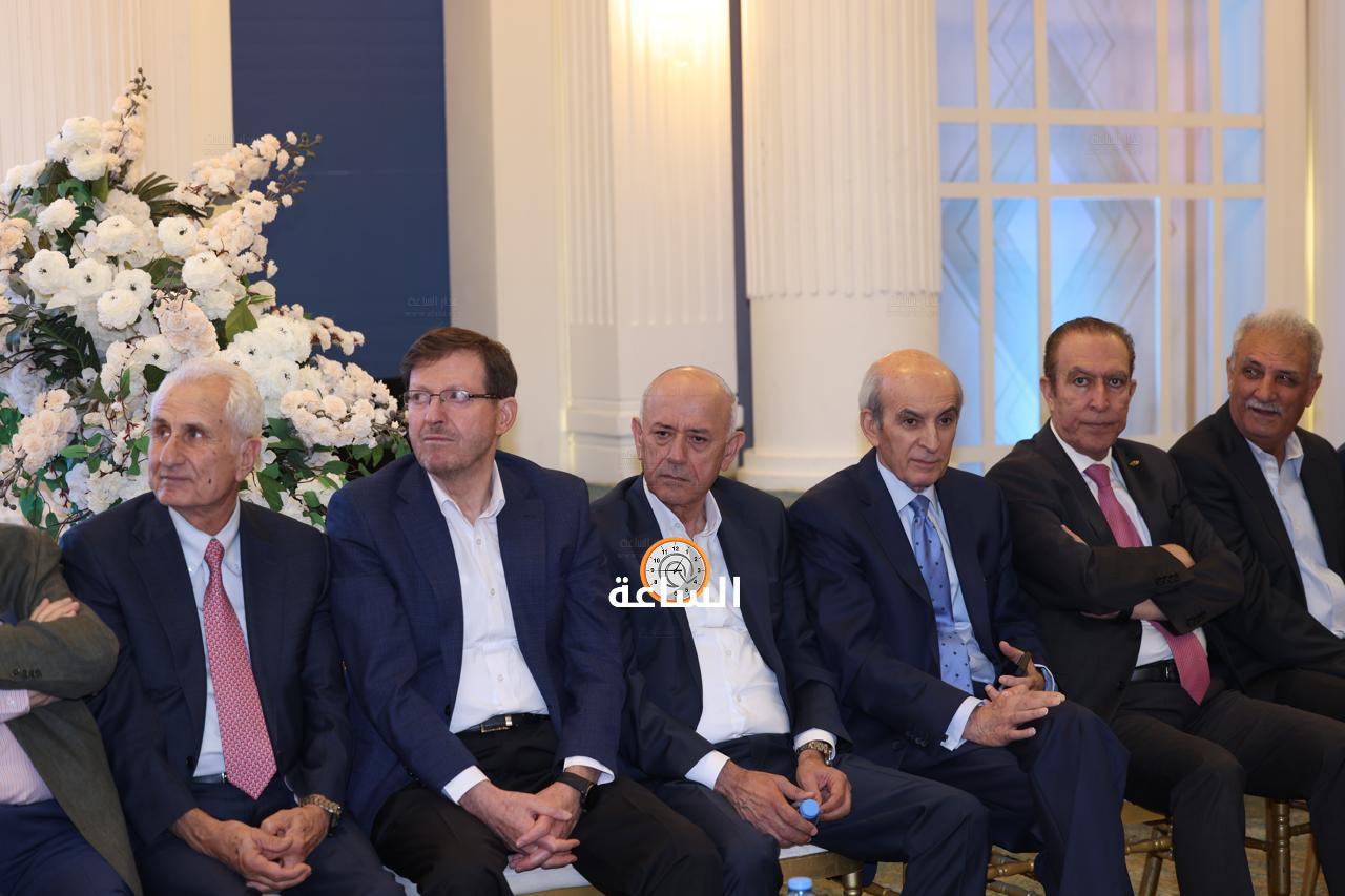 Madar Al-Saa Images 0.0032178847752694084