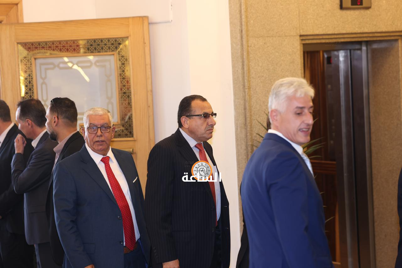 Madar Al-Saa Images 0.2679495800471241
