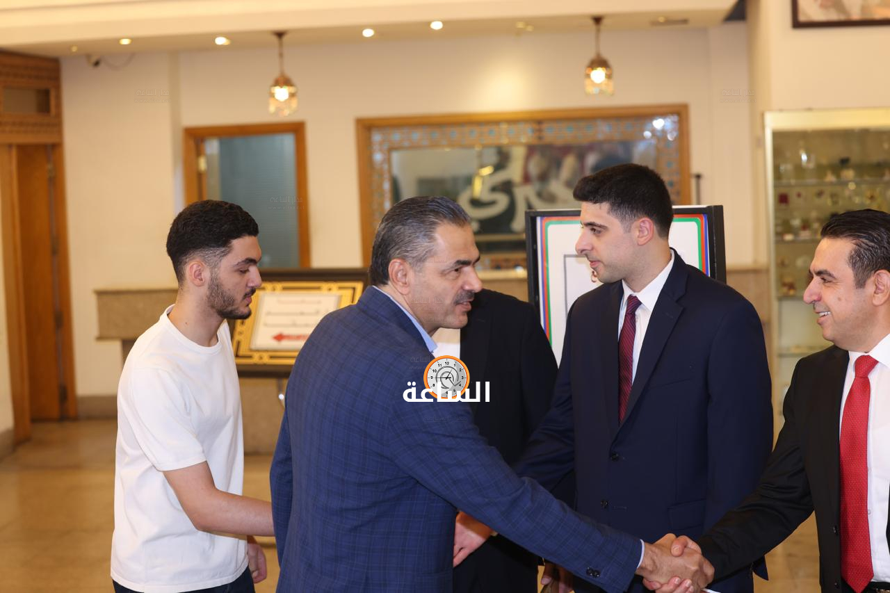 Madar Al-Saa Images 0.5904664785044854