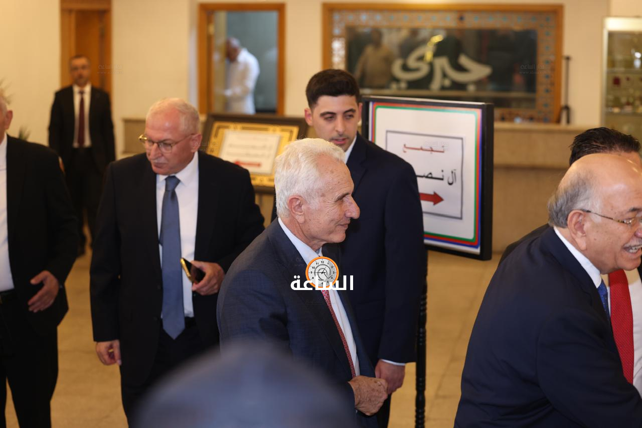 Madar Al-Saa Images 0.6802047092679986