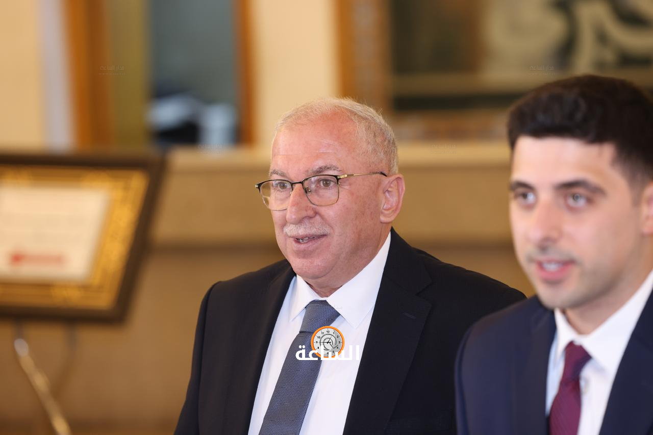 Madar Al-Saa Images 0.13078447295877693