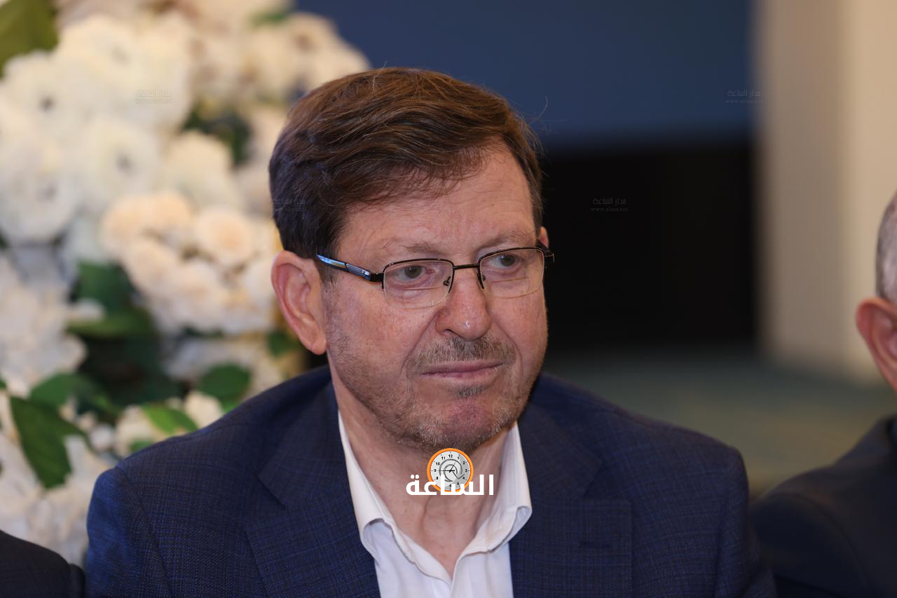 Madar Al-Saa Images 0.7087427981973651