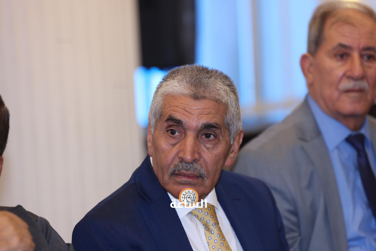 Madar Al-Saa Images 0.02266947017838883