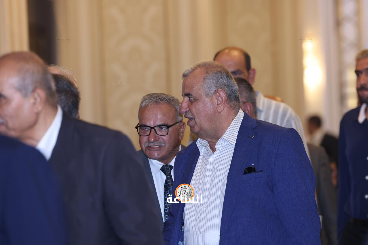 Madar Al-Saa Images 0.49787288760034176