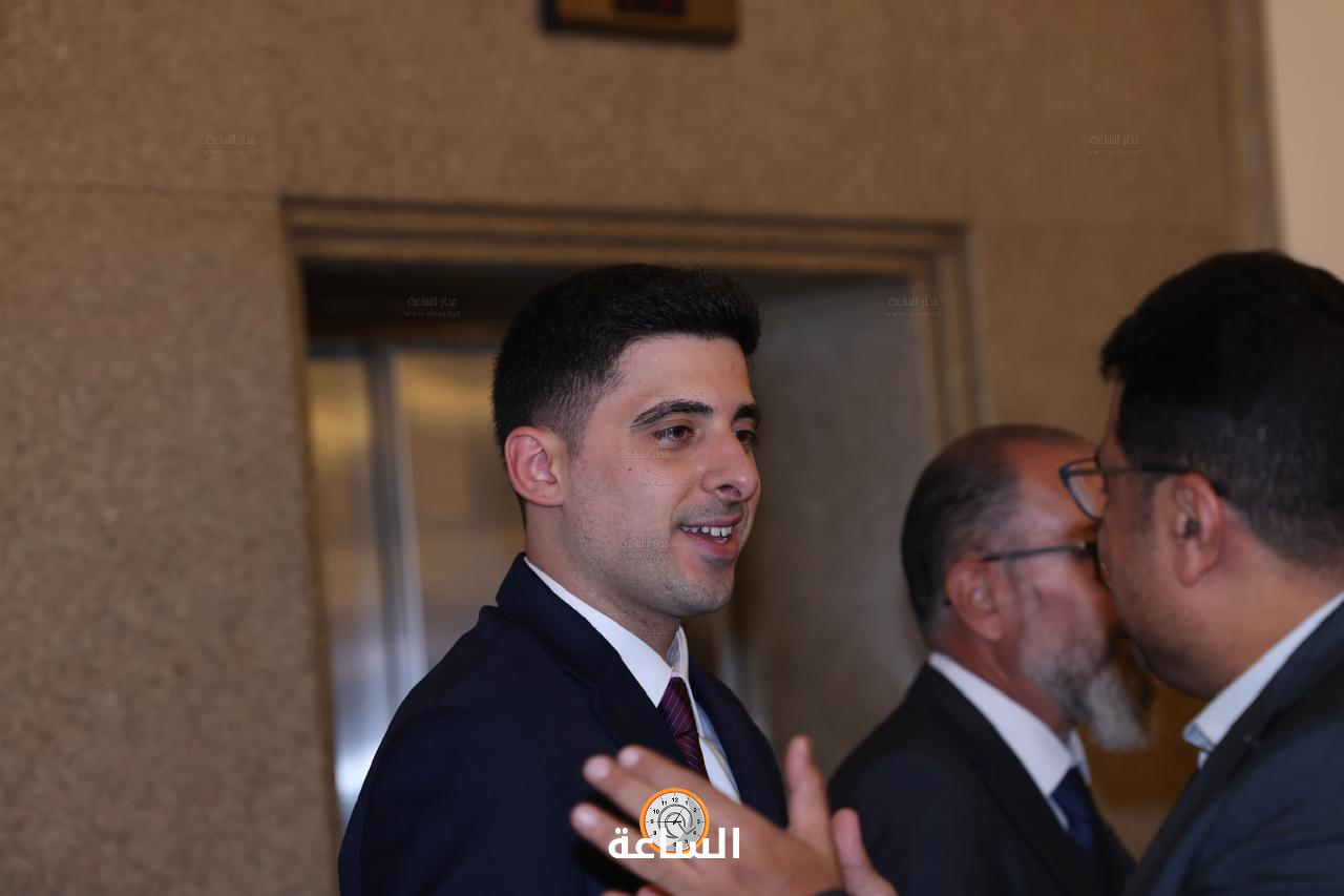Madar Al-Saa Images 0.6121032817650357