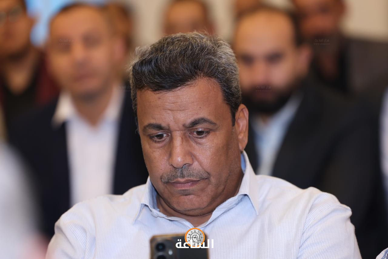 Madar Al-Saa Images 0.8694097667928652