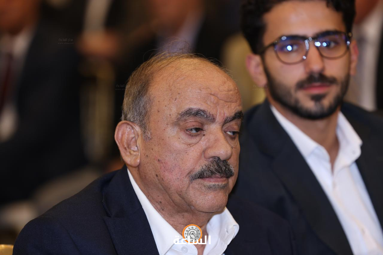 Madar Al-Saa Images 0.38006145223700505