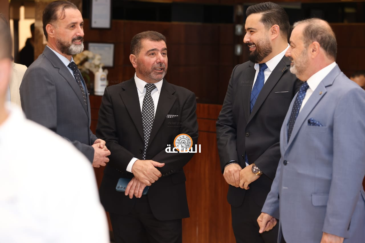 Madar Al-Saa Images 0.28587623906985815