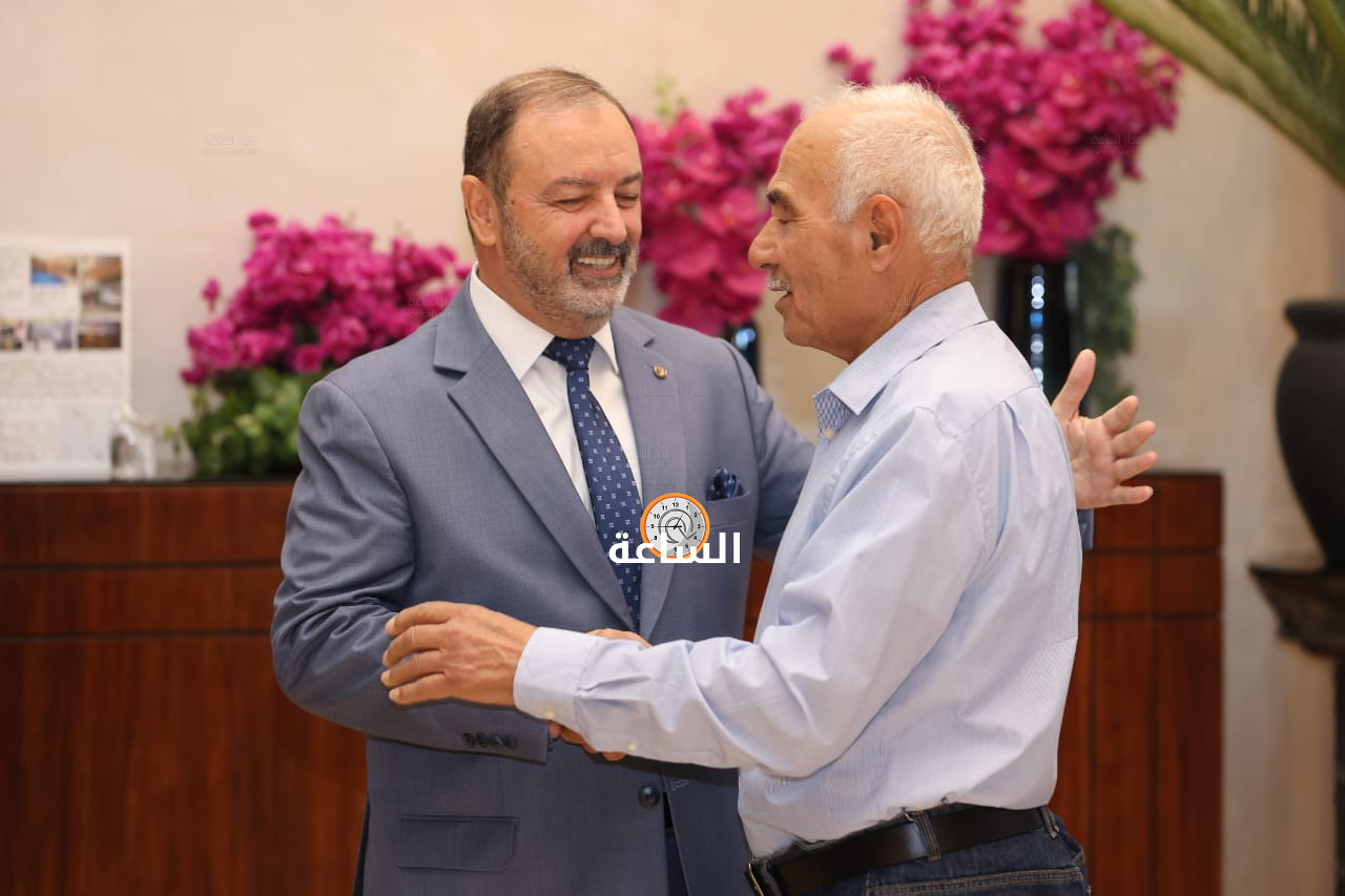 Madar Al-Saa Images 0.2538441323046605