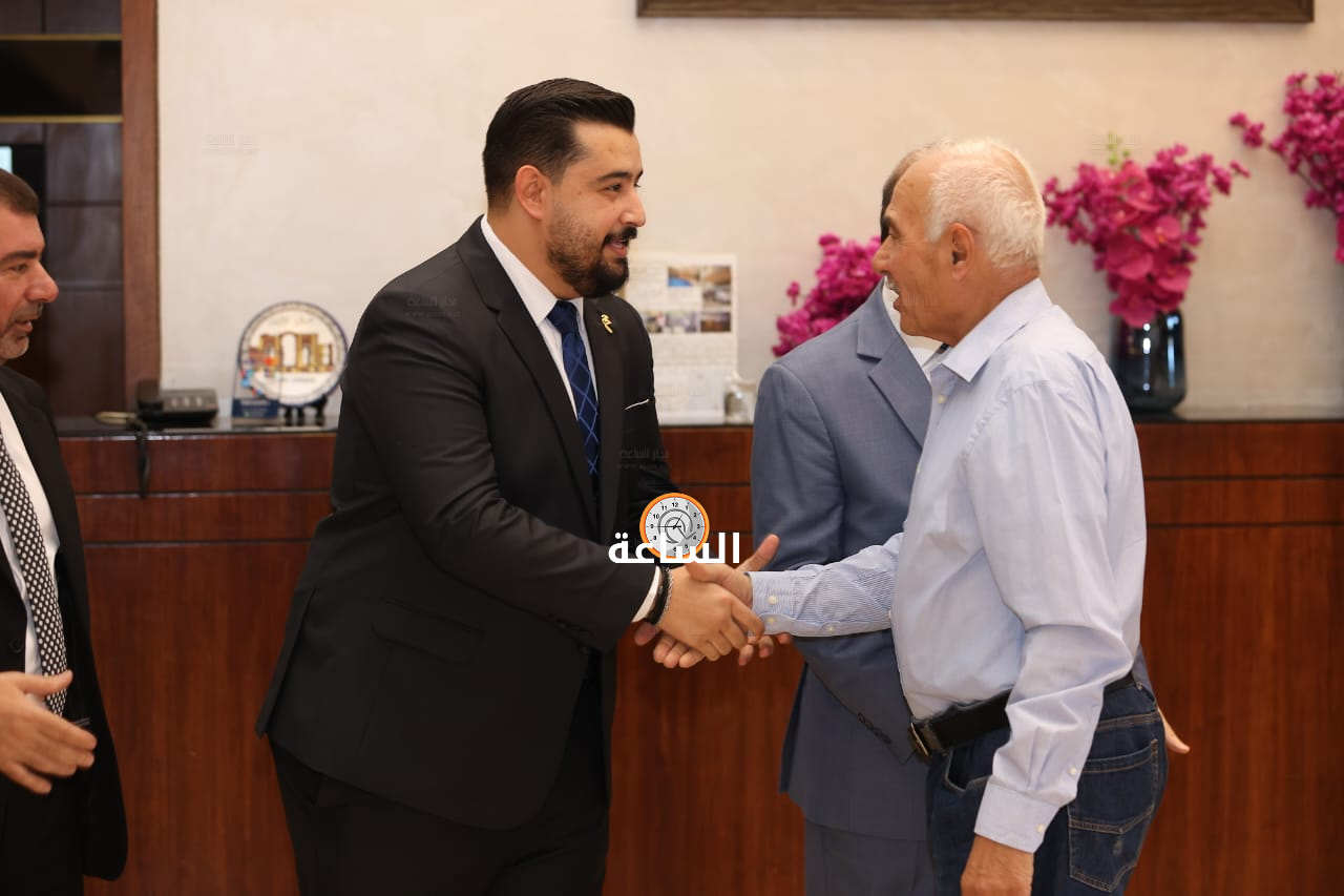 Madar Al-Saa Images 0.02567914394066506