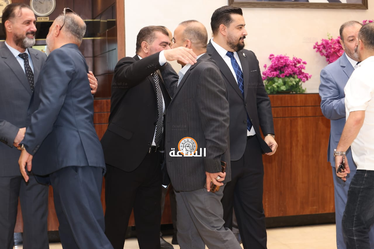 Madar Al-Saa Images 0.2515964783432849