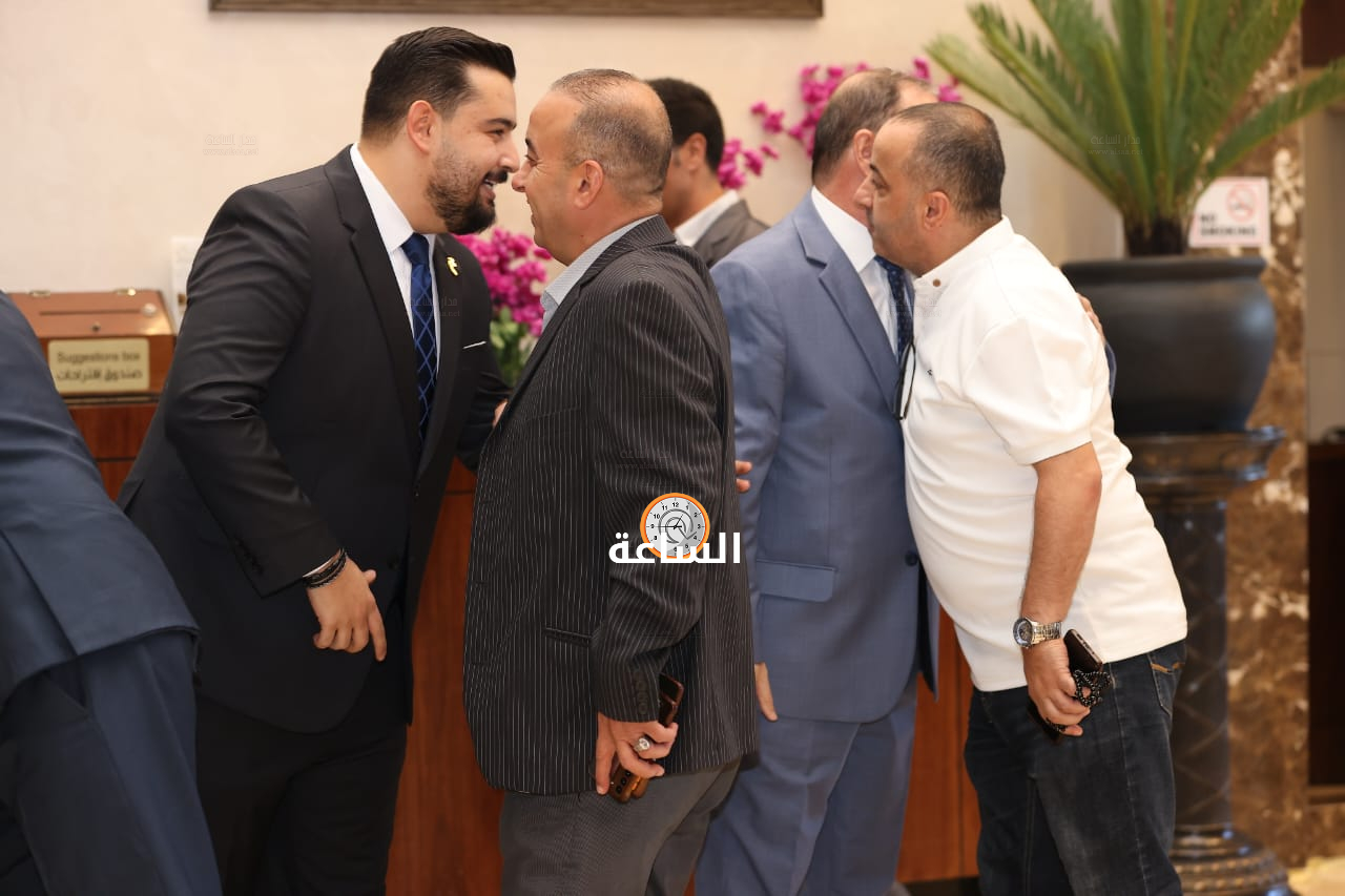 Madar Al-Saa Images 0.7132958256821724