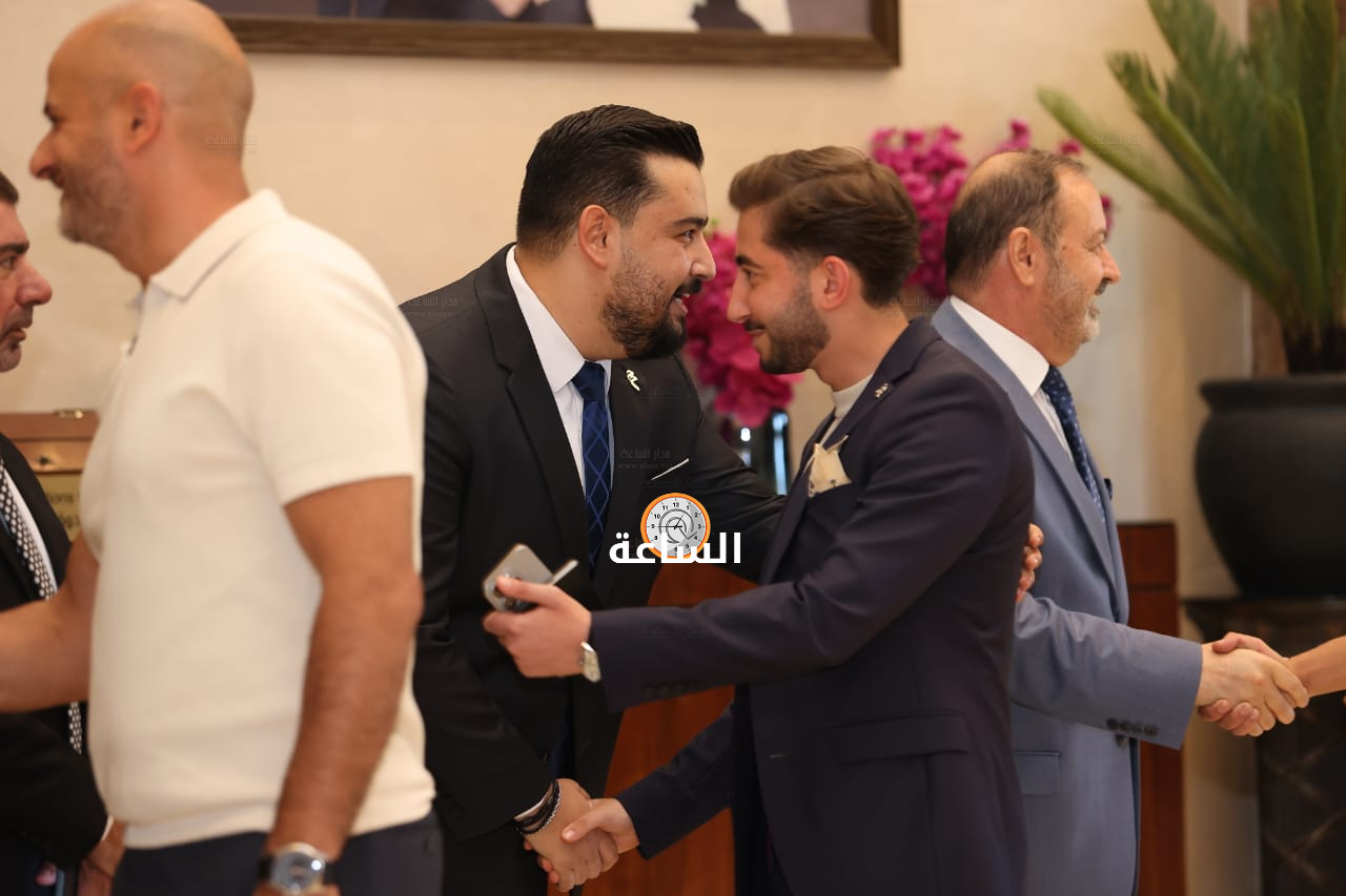 Madar Al-Saa Images 0.1050370714690424