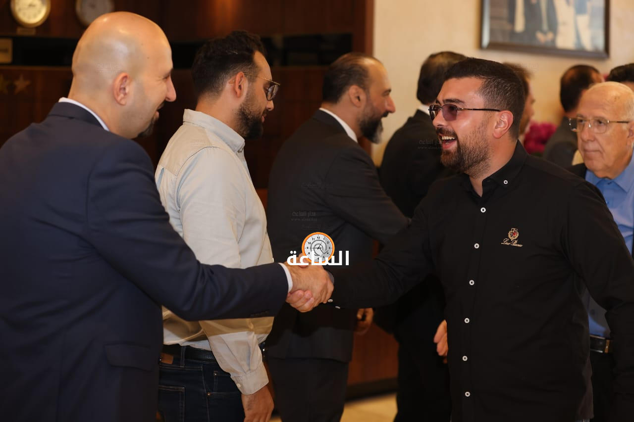 Madar Al-Saa Images 0.19475513666322508