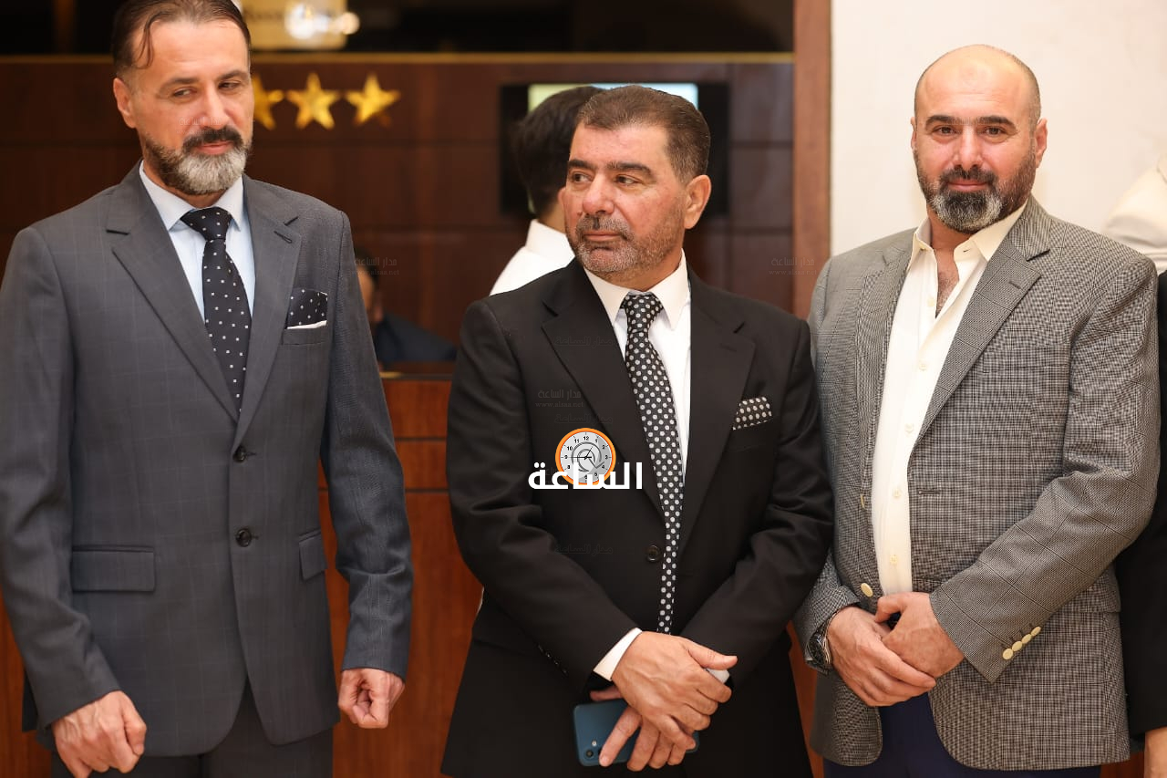 Madar Al-Saa Images 0.37745895151862385