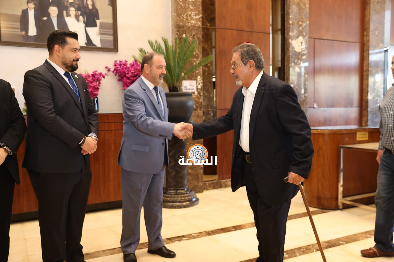 Madar Al-Saa Images 0.8762067890365566