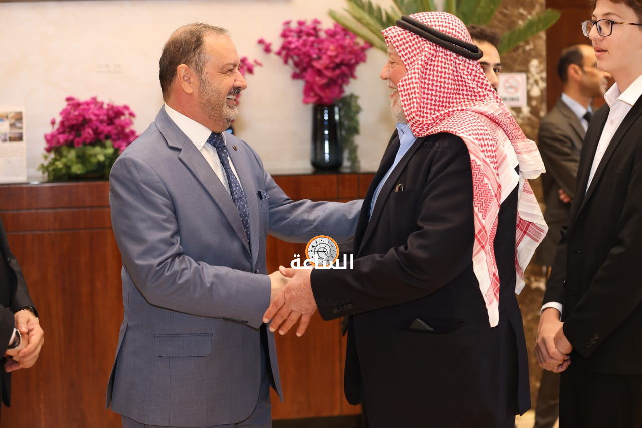 Madar Al-Saa Images 0.19716613442632558