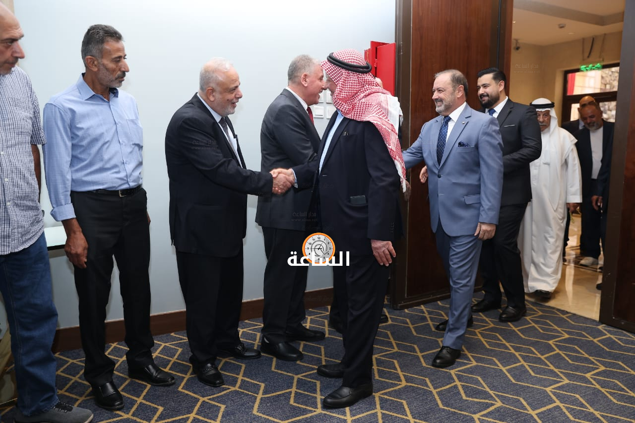 Madar Al-Saa Images 0.5463368661991123