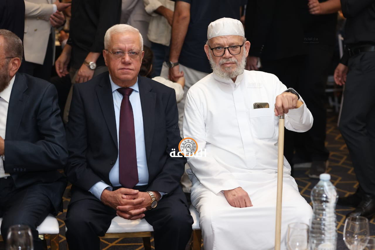 Madar Al-Saa Images 0.7426210379919379