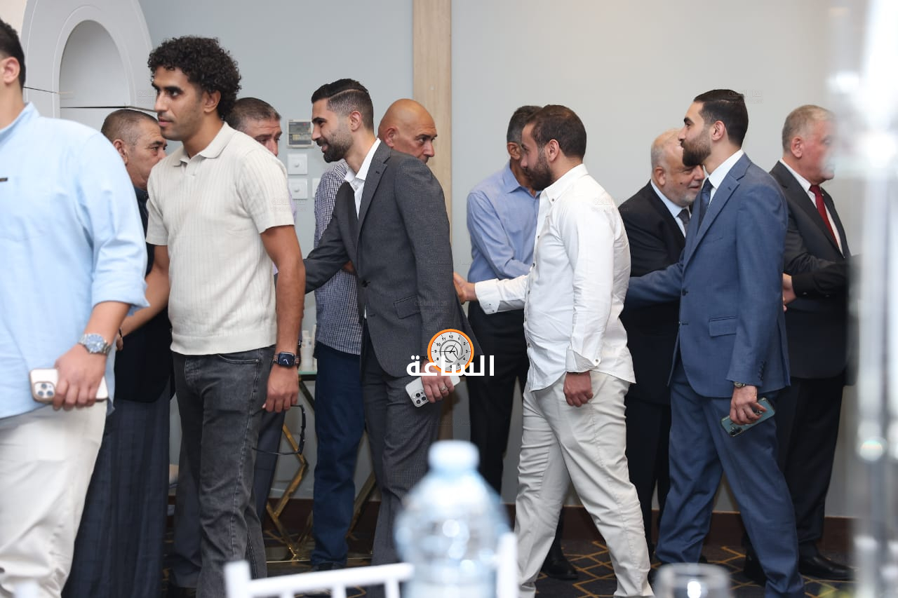 Madar Al-Saa Images 0.18267325879195506