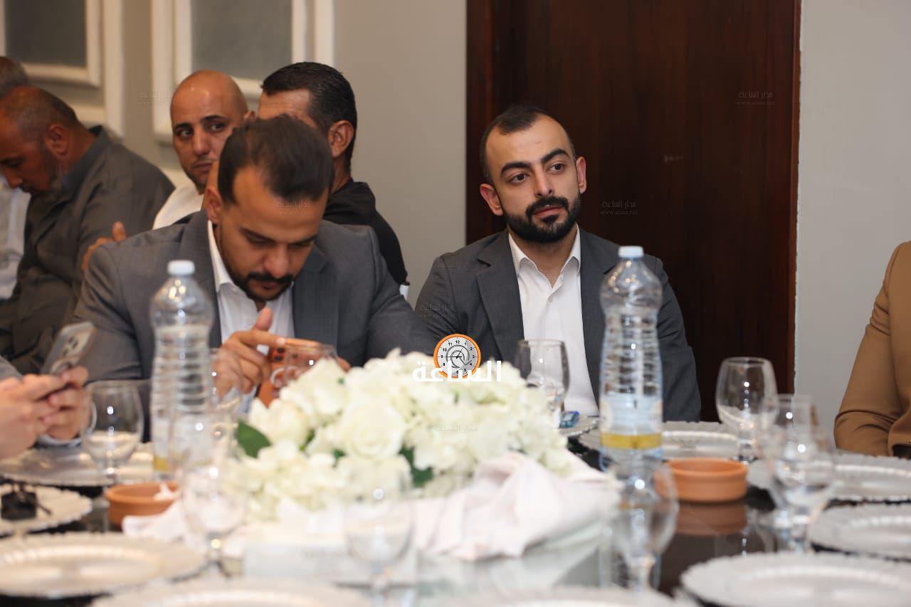 Madar Al-Saa Images 0.8219982082654997