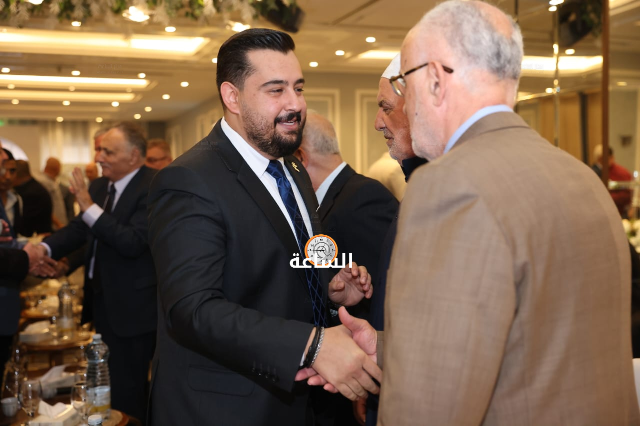 Madar Al-Saa Images 0.482870478231338