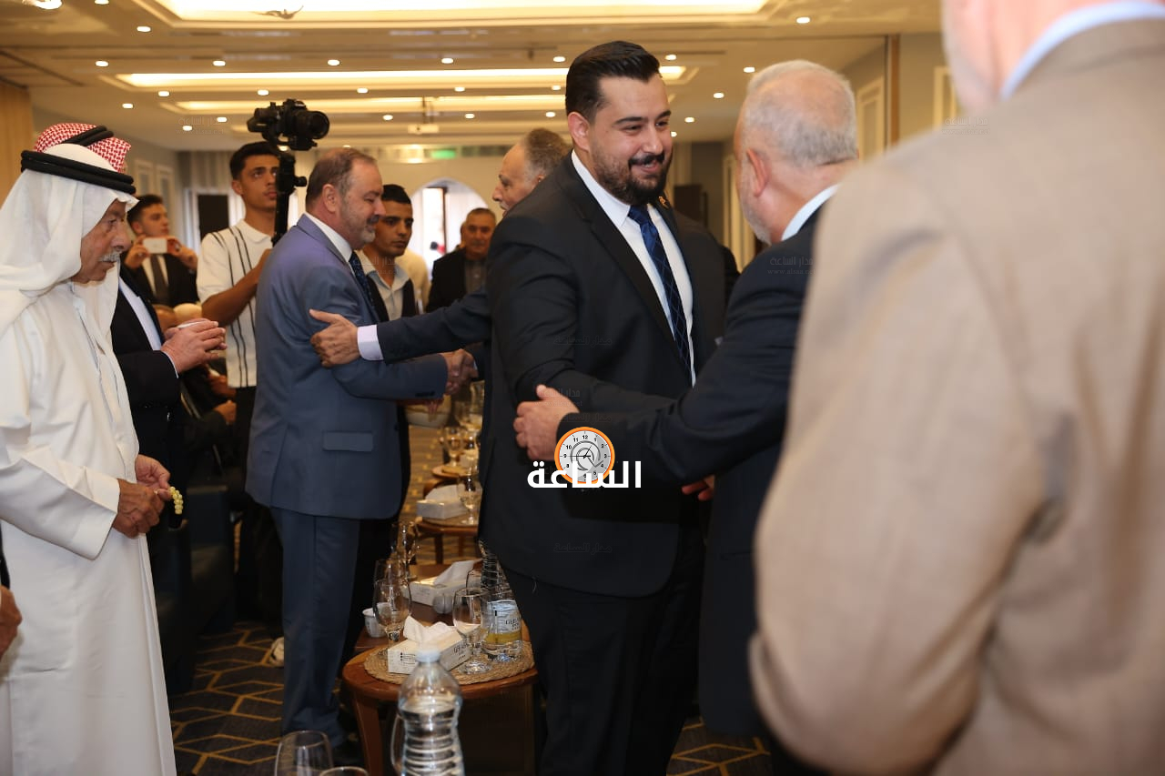 Madar Al-Saa Images 0.9423150797199882