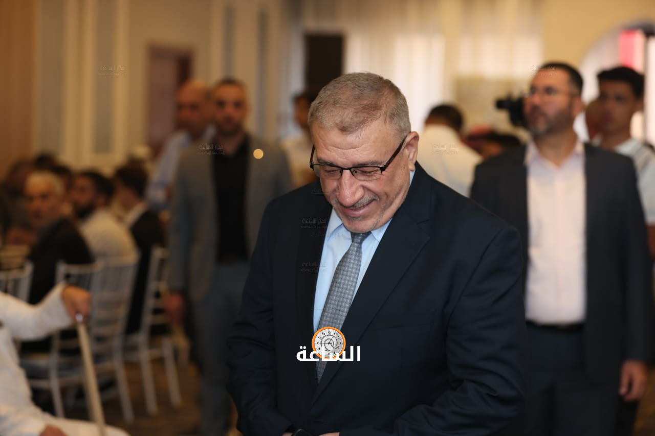 Madar Al-Saa Images 0.04996752637449653