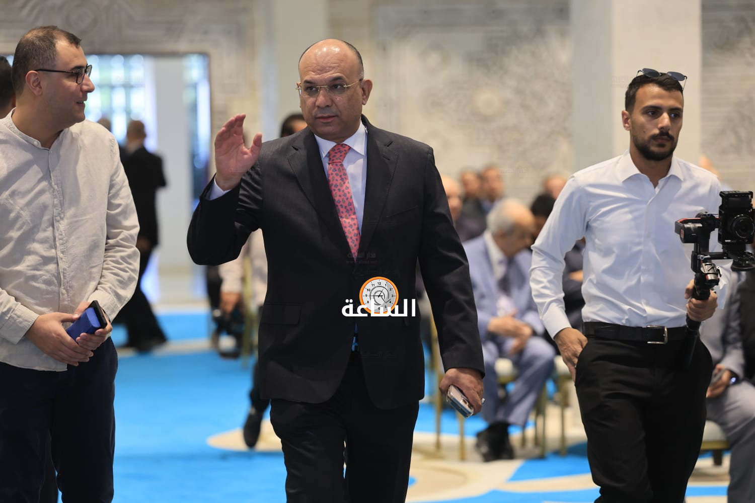 Madar Al-Saa Images 0.8749623197313094