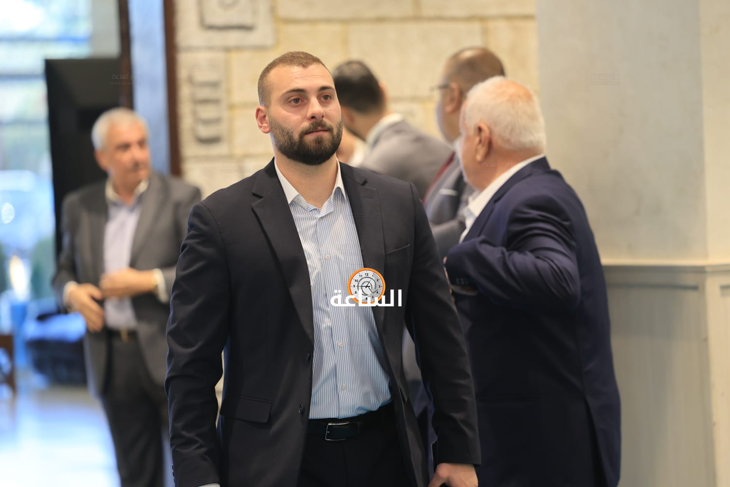 Madar Al-Saa Images 0.9207353551723451