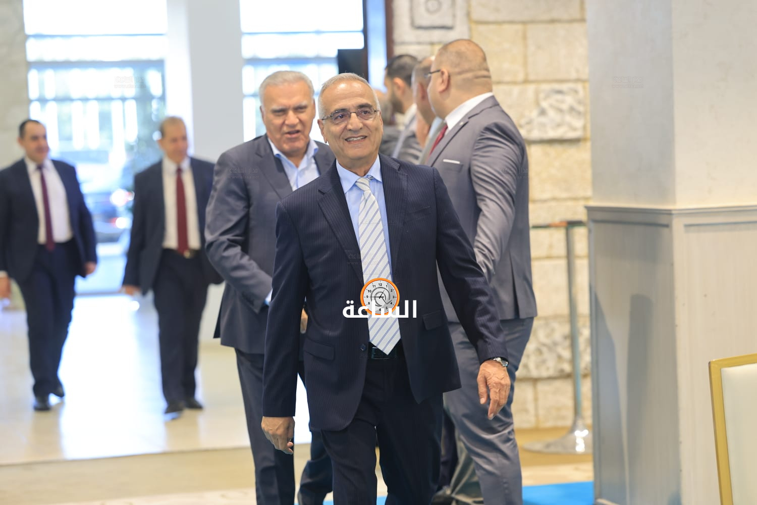 Madar Al-Saa Images 0.5651379066525644